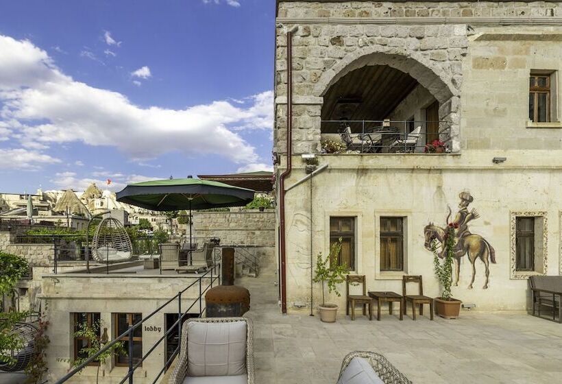 هتل Helen Cave Suites