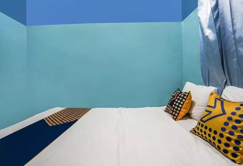 Hotelli Oyo Homes 91009 Eco Tourism Desa Cibodas Areng 4 Syariah