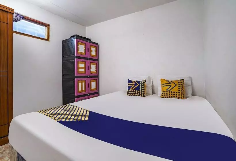 Hotelli Oyo Homes 91009 Eco Tourism Desa Cibodas Areng 4 Syariah