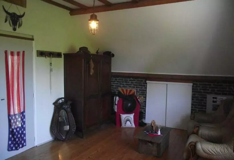 Majatalo Chambres Du Grès Rouge De Beauval