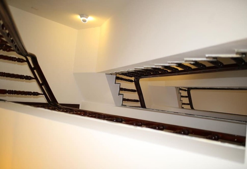 هتل Brighton Boutique