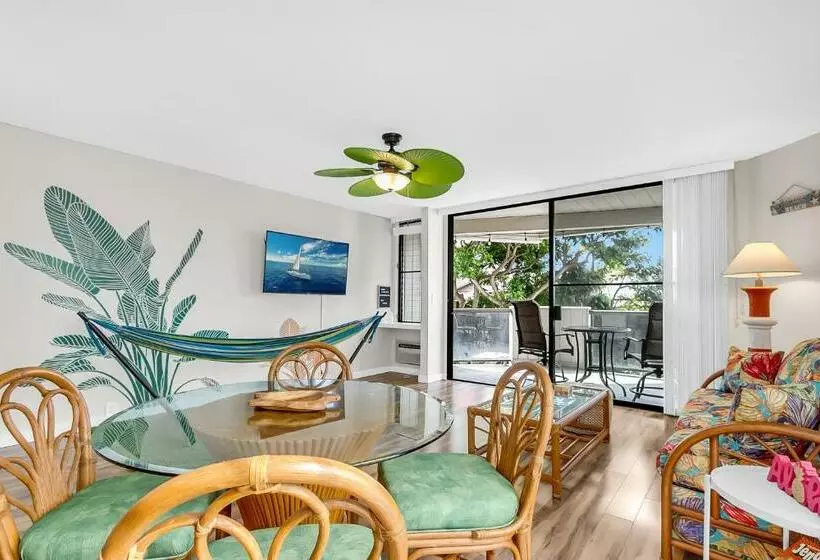 هتل Casa Tropical Kona
