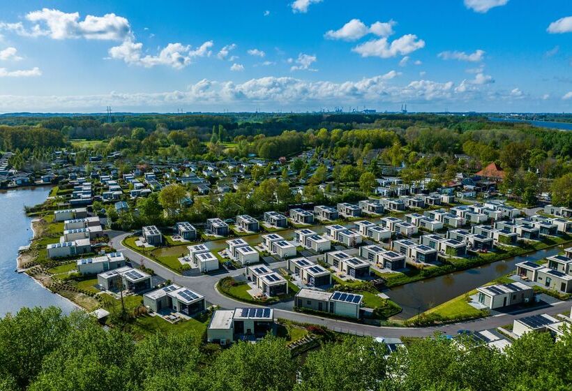 هتل Europarcs Buitenhuizen