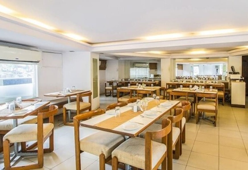 هتل Fabexpress Kalyan