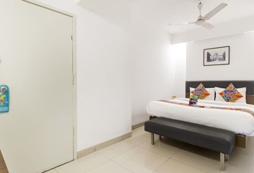 هتل Fabexpress Kalyan