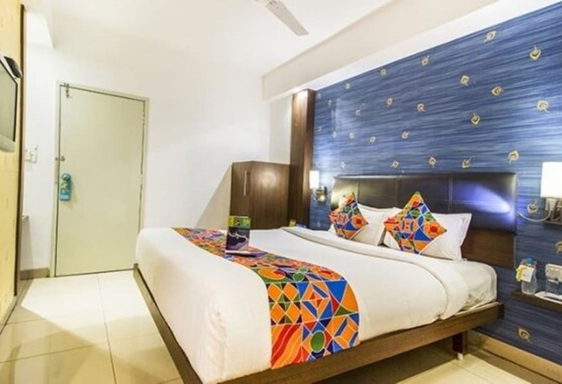 هتل Fabexpress Kalyan