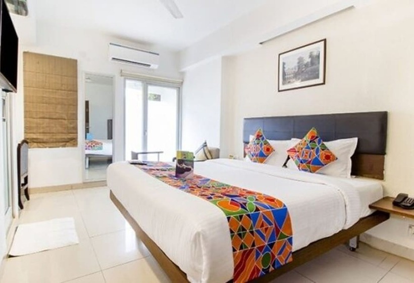 هتل Fabexpress Kalyan