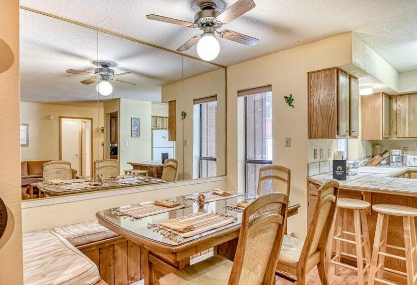 酒店 Gold Dust Condo