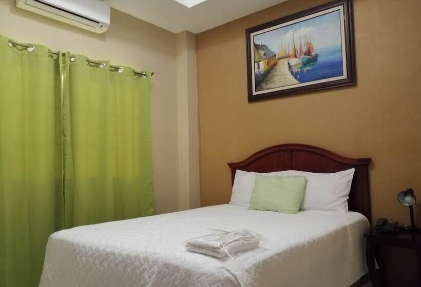 هتل Plaza Floresta