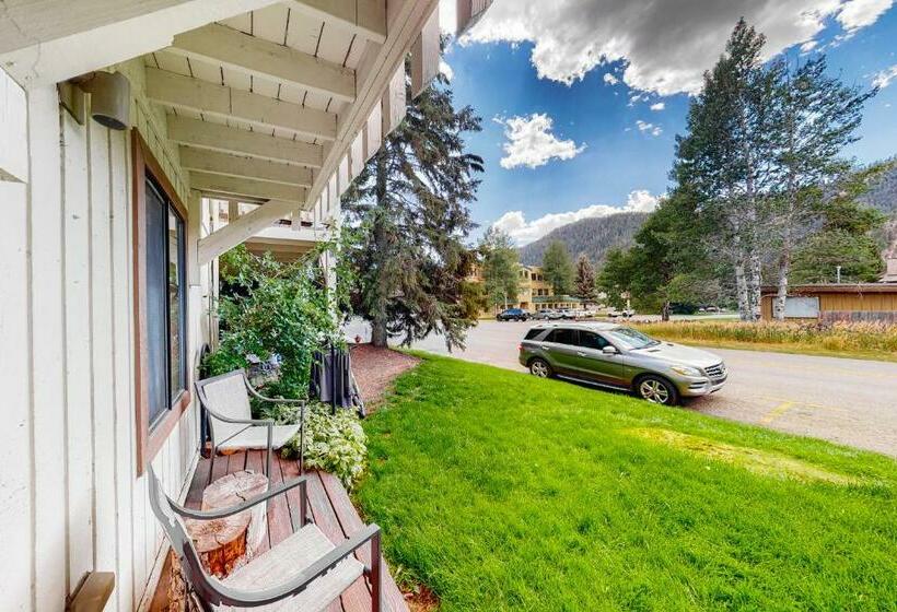 ホテル Town & Country