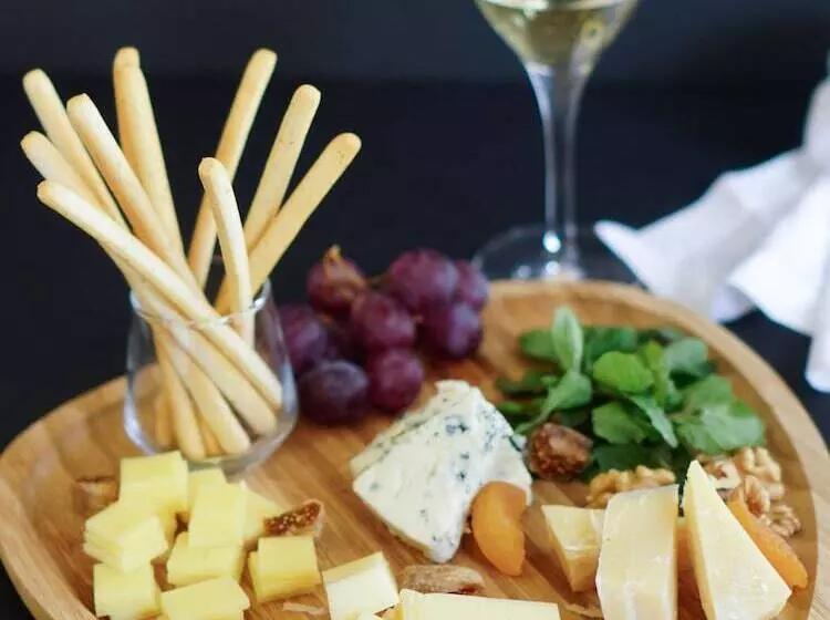 هتل Trilye Bay C Konak