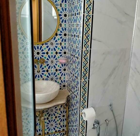 ペンション Dar El Hamra