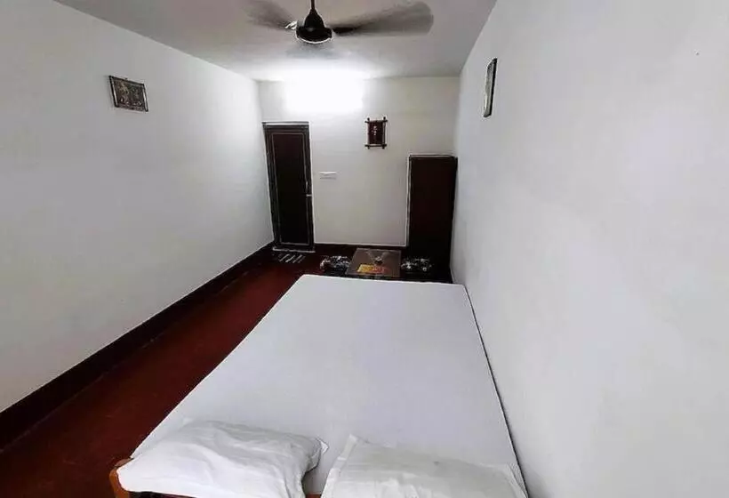 Staymaker Gharana Resort