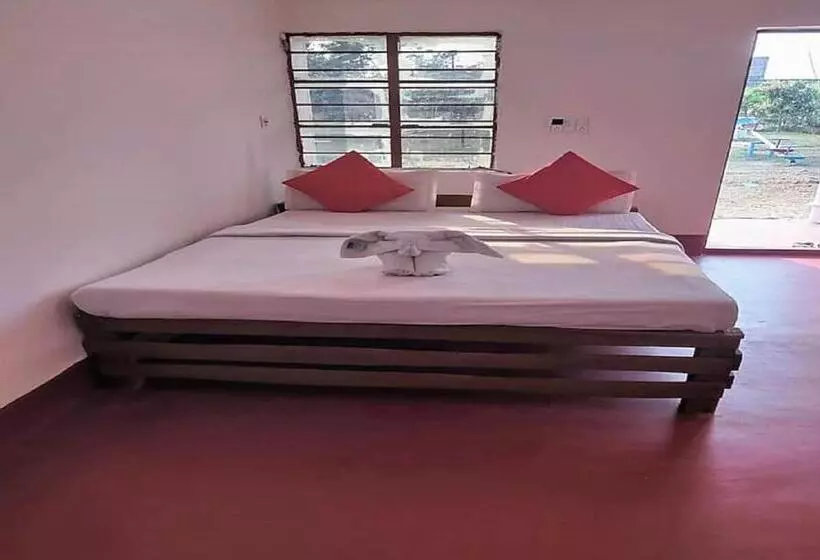 Staymaker Gharana Resort