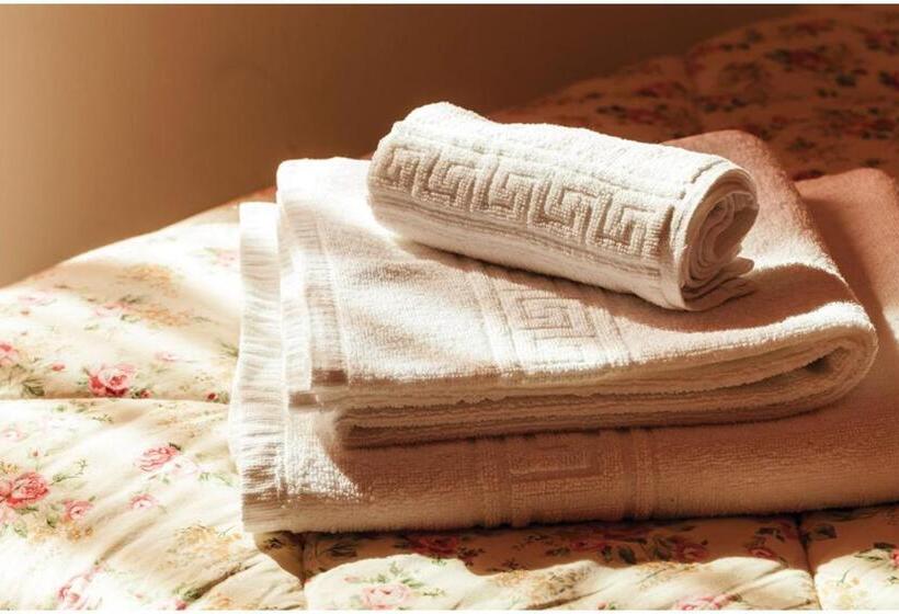 مبيت وإفطار Guest House Il Faro