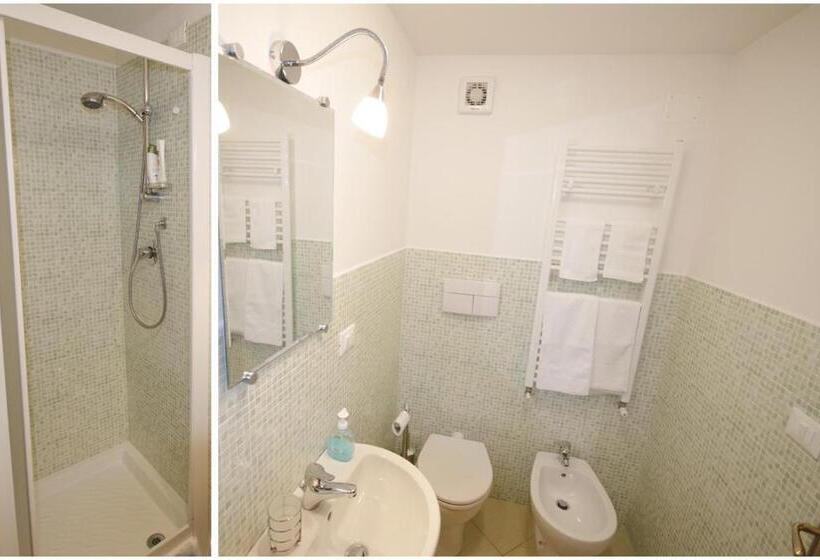 مبيت وإفطار Guest House Il Faro