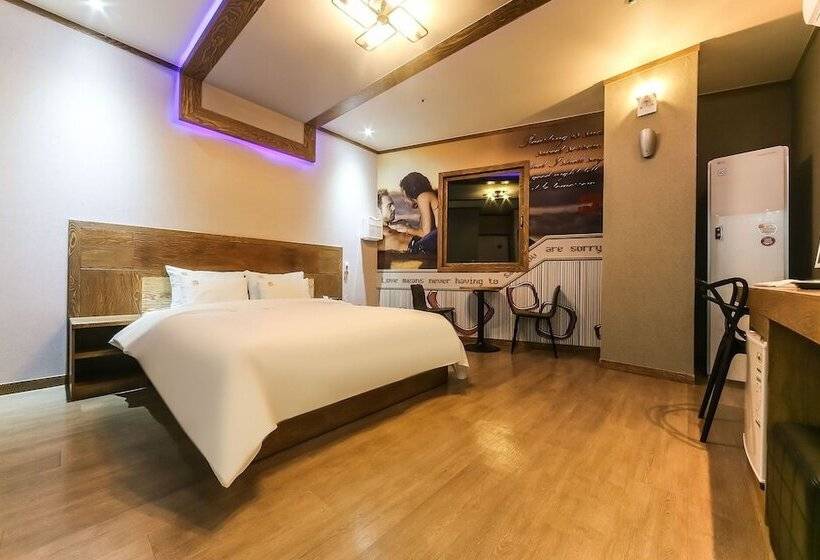 Eumseong Rich Self Check In Motel