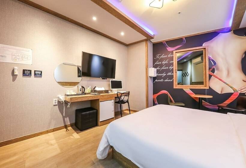 Eumseong Rich Self Check In Motel