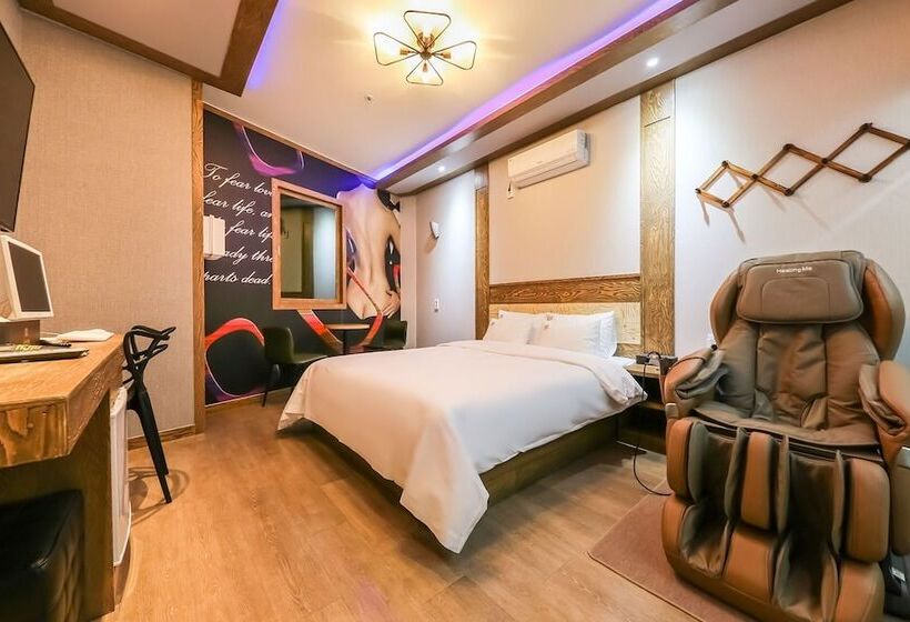 Eumseong Rich Self Check In Motel