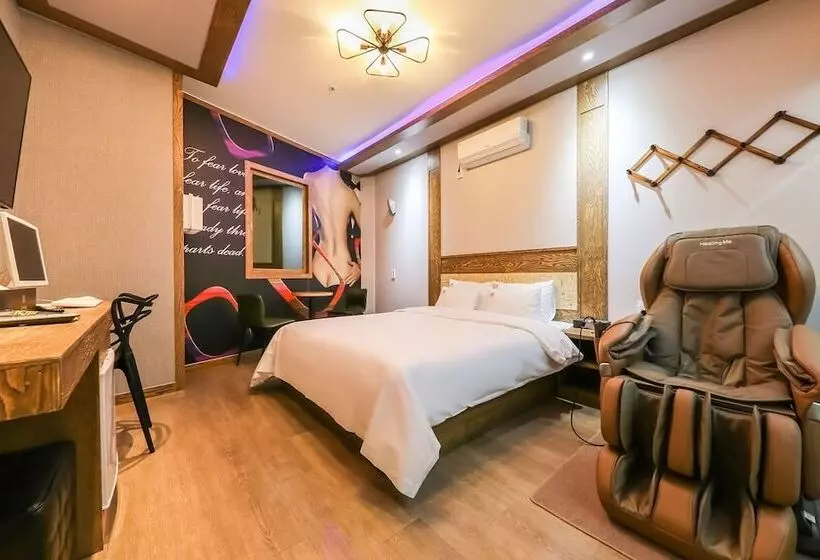 Eumseong Rich Self Check In Motel