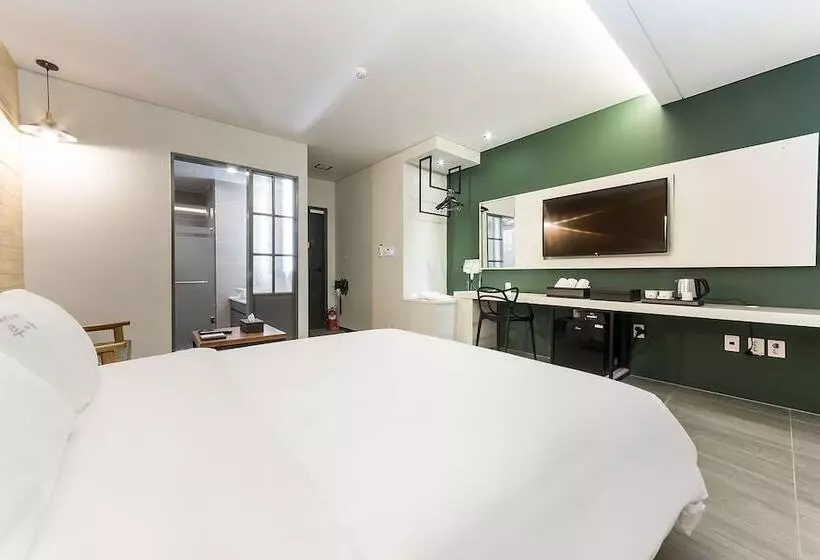 Gimpo Drive In B Faced Hotel Louis