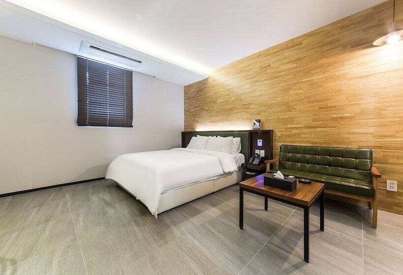 Gimpo Drive In B Faced Hotel Louis