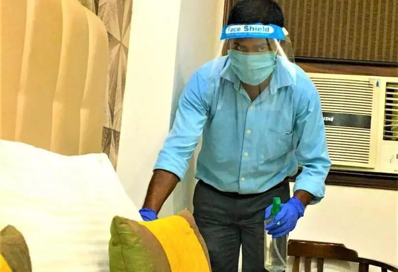 Hotelli Anand Lok Inn