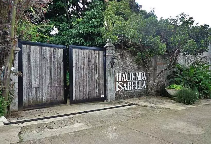 Hotelli Hacienda Isabella