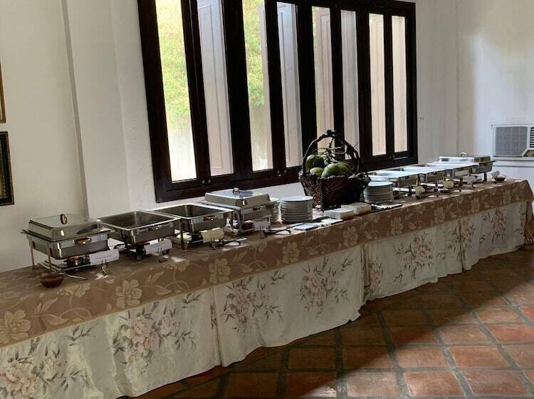 Отель Hacienda Isabella