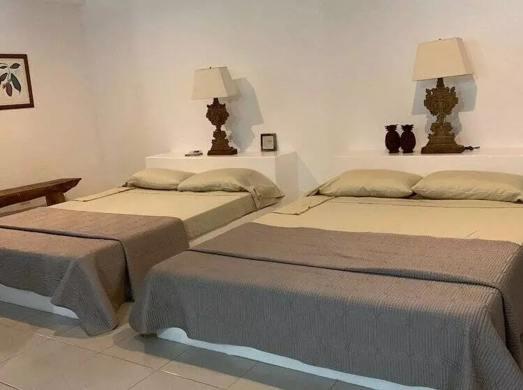 Hotelli Hacienda Isabella