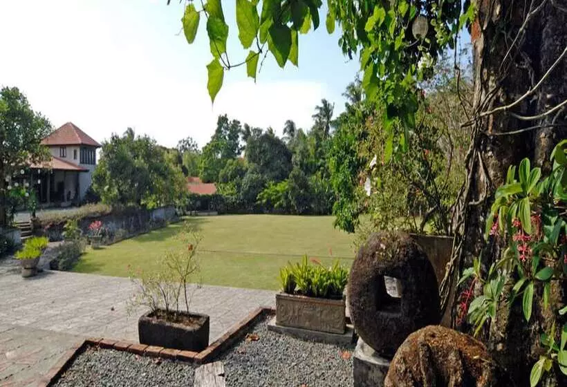 Hotelli Hacienda Isabella