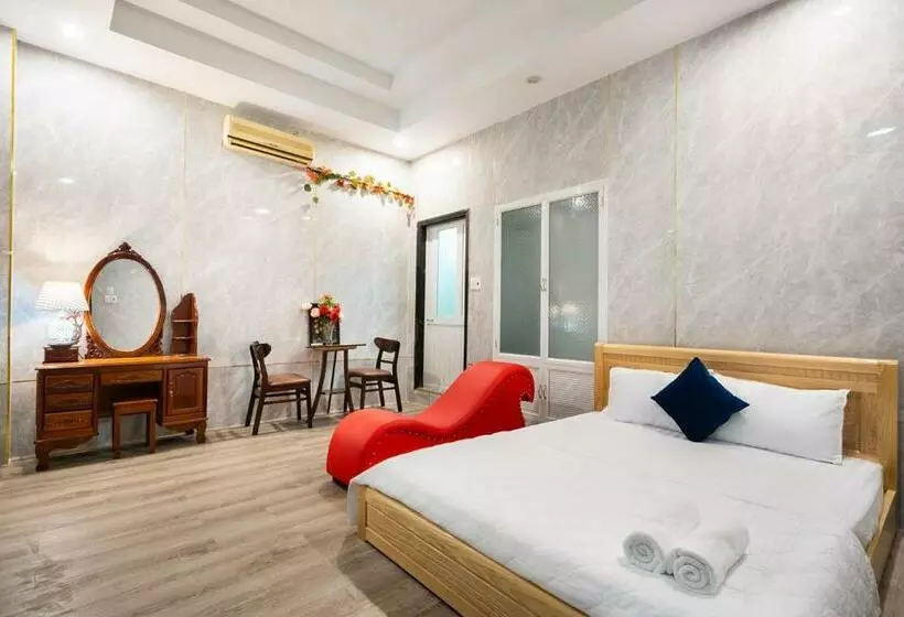 هتل Khách Sạn Tràng An