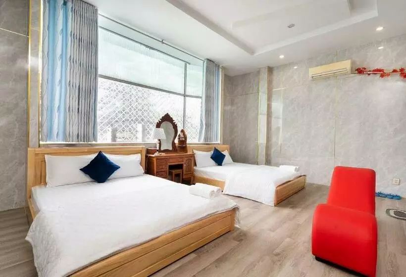 هتل Khách Sạn Tràng An