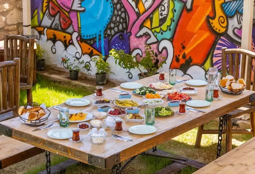 Hotelli Mon Amour Alacati