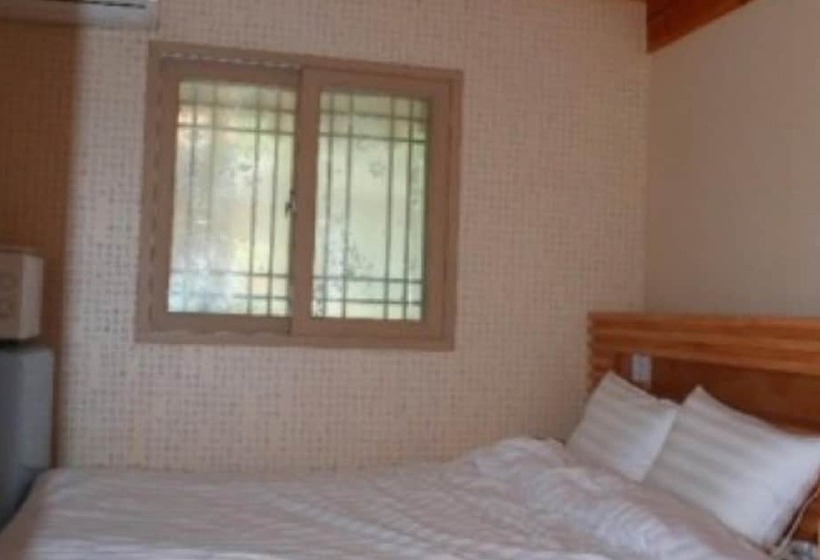 Hotel Okcheon Kkotgureumchaeullu Pension