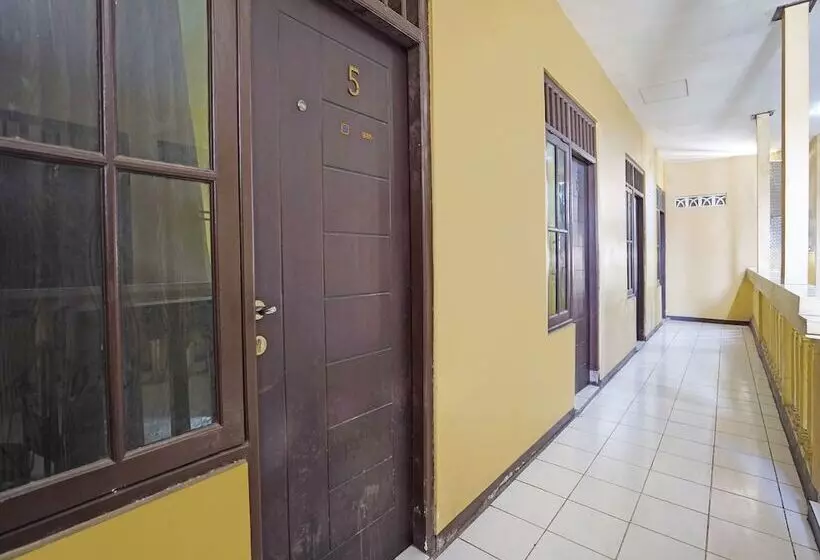 هتل Spot On 91695  Benteng Portugis