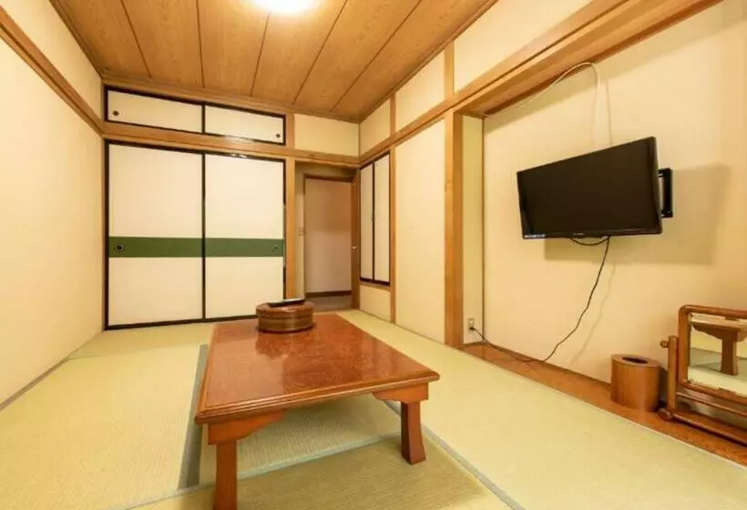 Hotelli Yamanaka Lake ｒｙｏｚａｎ   Vacation Stay 32152v