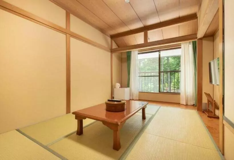 Hotelli Yamanaka Lake ｒｙｏｚａｎ   Vacation Stay 32152v