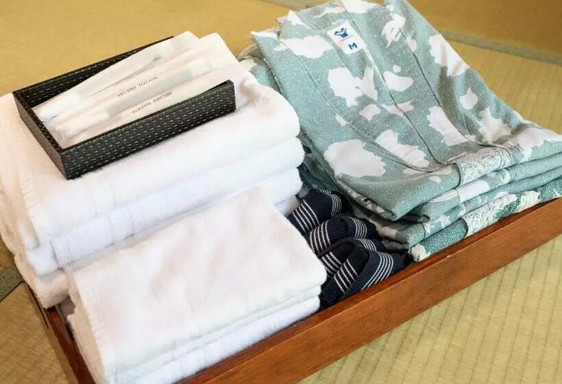 Hotelli Yamanaka Lake ｒｙｏｚａｎ   Vacation Stay 32152v