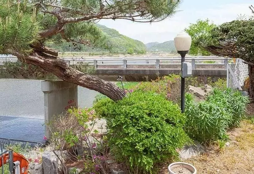 Hotelli Yangpyeong 1469 Pension