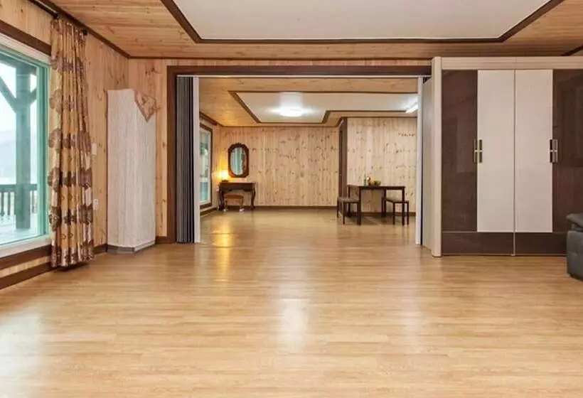Hotelli Yangpyeong 1469 Pension