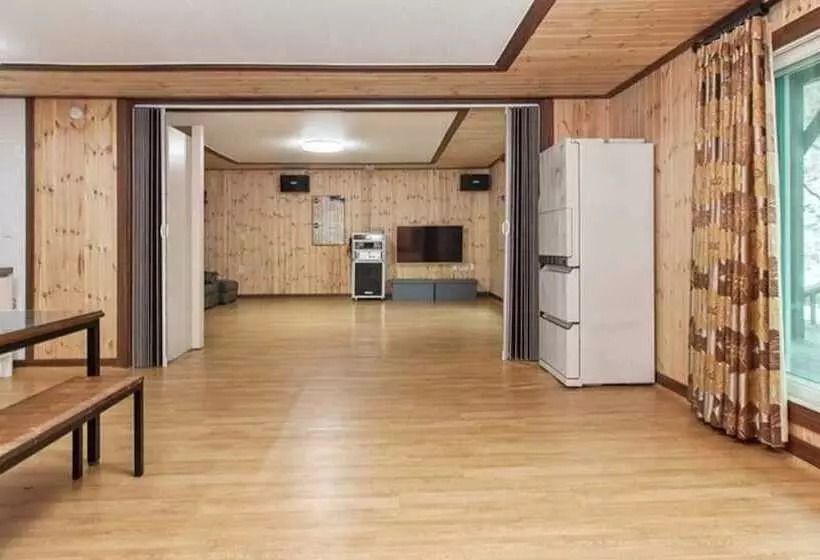 Hotelli Yangpyeong 1469 Pension