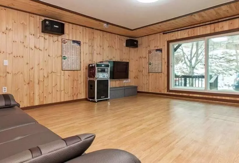 Hotelli Yangpyeong 1469 Pension