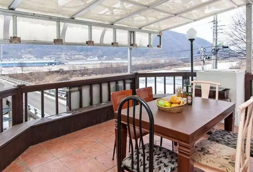Hotelli Yangpyeong 1469 Pension