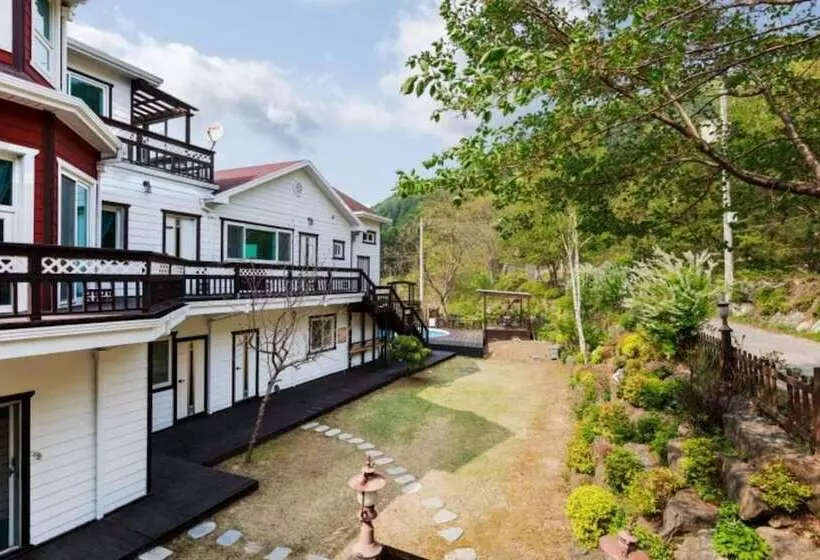 Hotelli Yangpyeong Dorothy Valley Pension