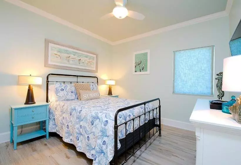Lighthouse 714