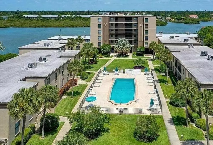 Sea Club Condo #47
