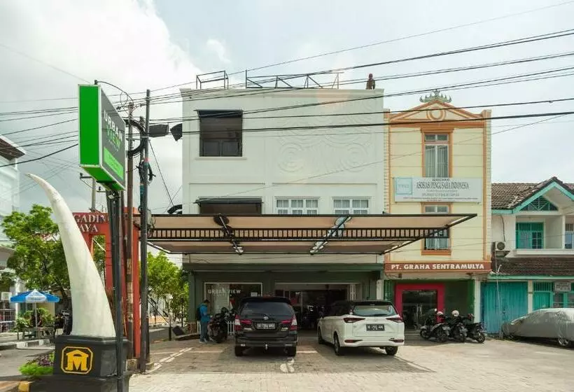 Urbanview Hotel Bong Gajah Lampung