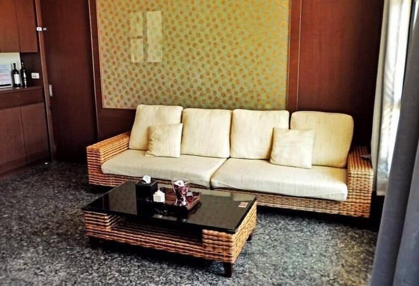 هتل 25 Villa Hengchun Kenting