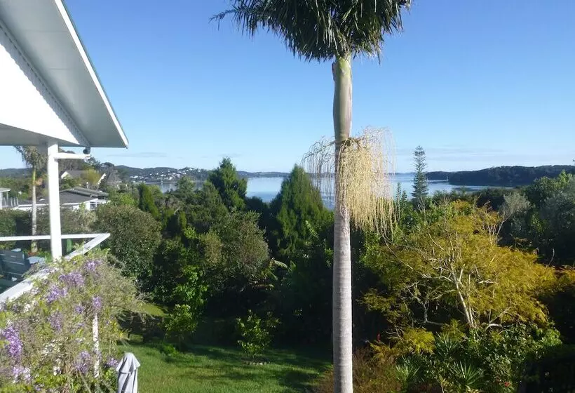 Hotelli Aimeo Cottage